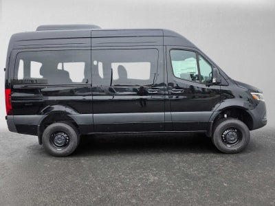 2026 Mercedes-Benz Sprinter Passenger 2500 Standard Roof I4 Diesel HO 144 AWD