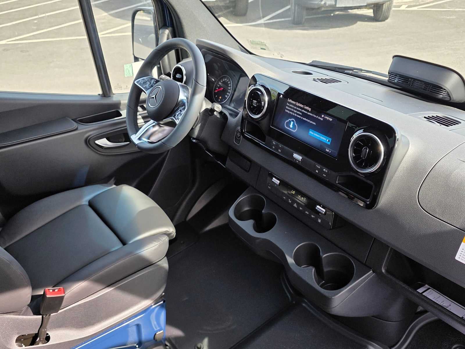 2026 Mercedes-Benz Sprinter Passenger Van 2500 Standard Roof I4 Diesel HO 144 AWD