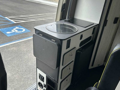 2018 Mercedes-Benz Sprinter Cargo Van 2500 Standard Roof V6 144 4WD