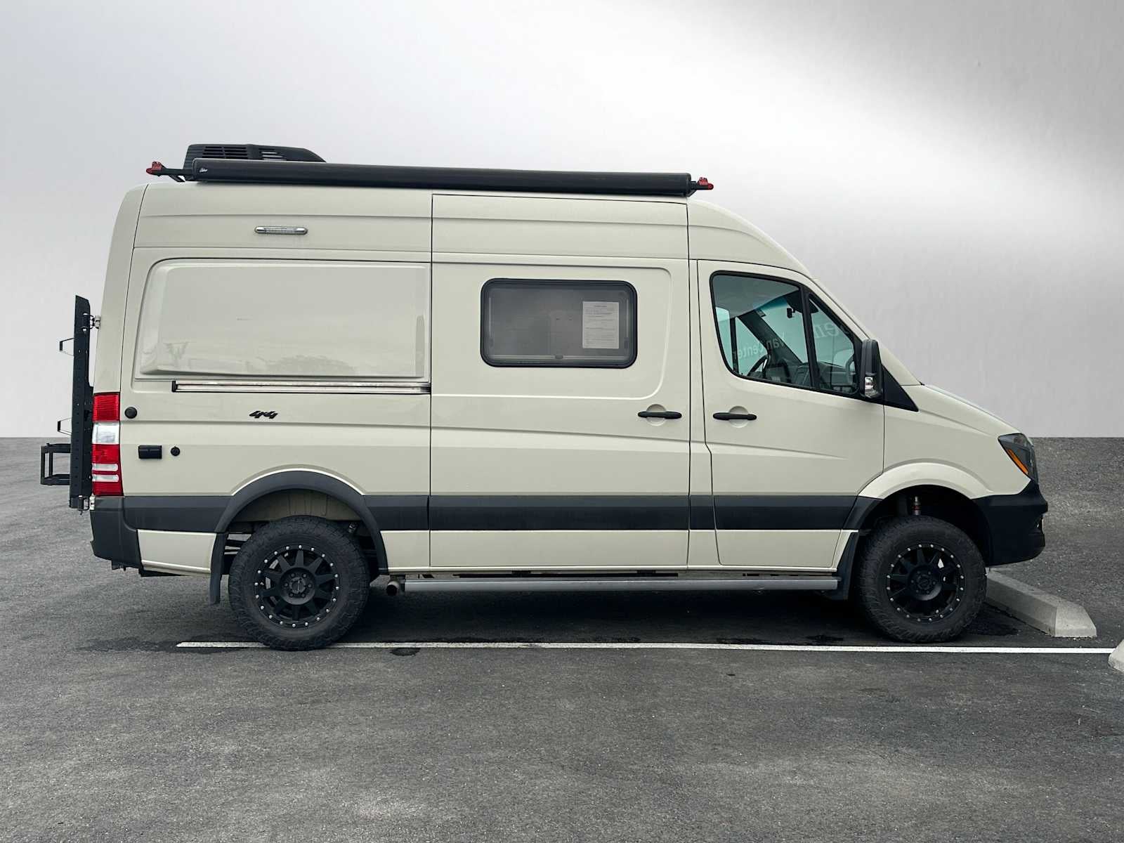 2018 Mercedes-Benz Sprinter Cargo Van 2500 Standard Roof V6 144 4WD