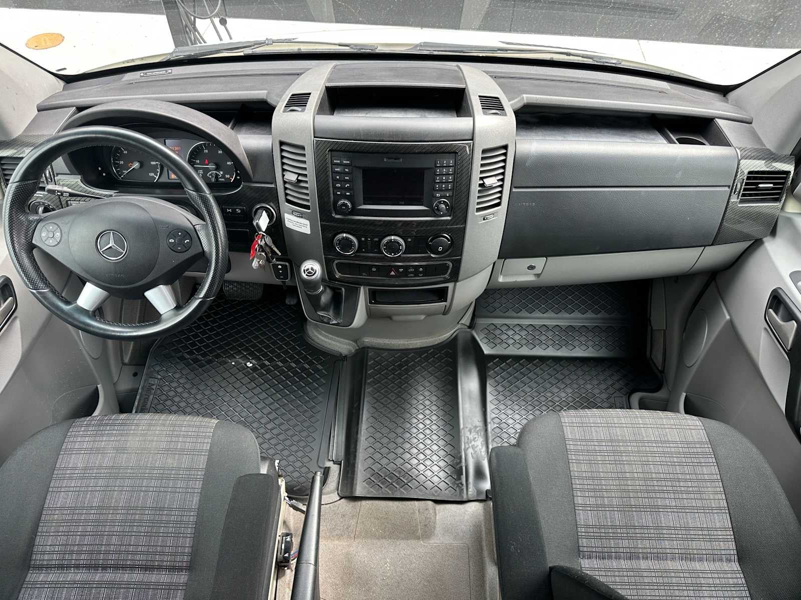 2018 Mercedes-Benz Sprinter Cargo Van 2500 Standard Roof V6 144 4WD