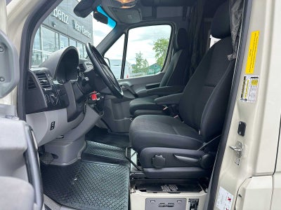 2018 Mercedes-Benz Sprinter Cargo Van 2500 Standard Roof V6 144 4WD