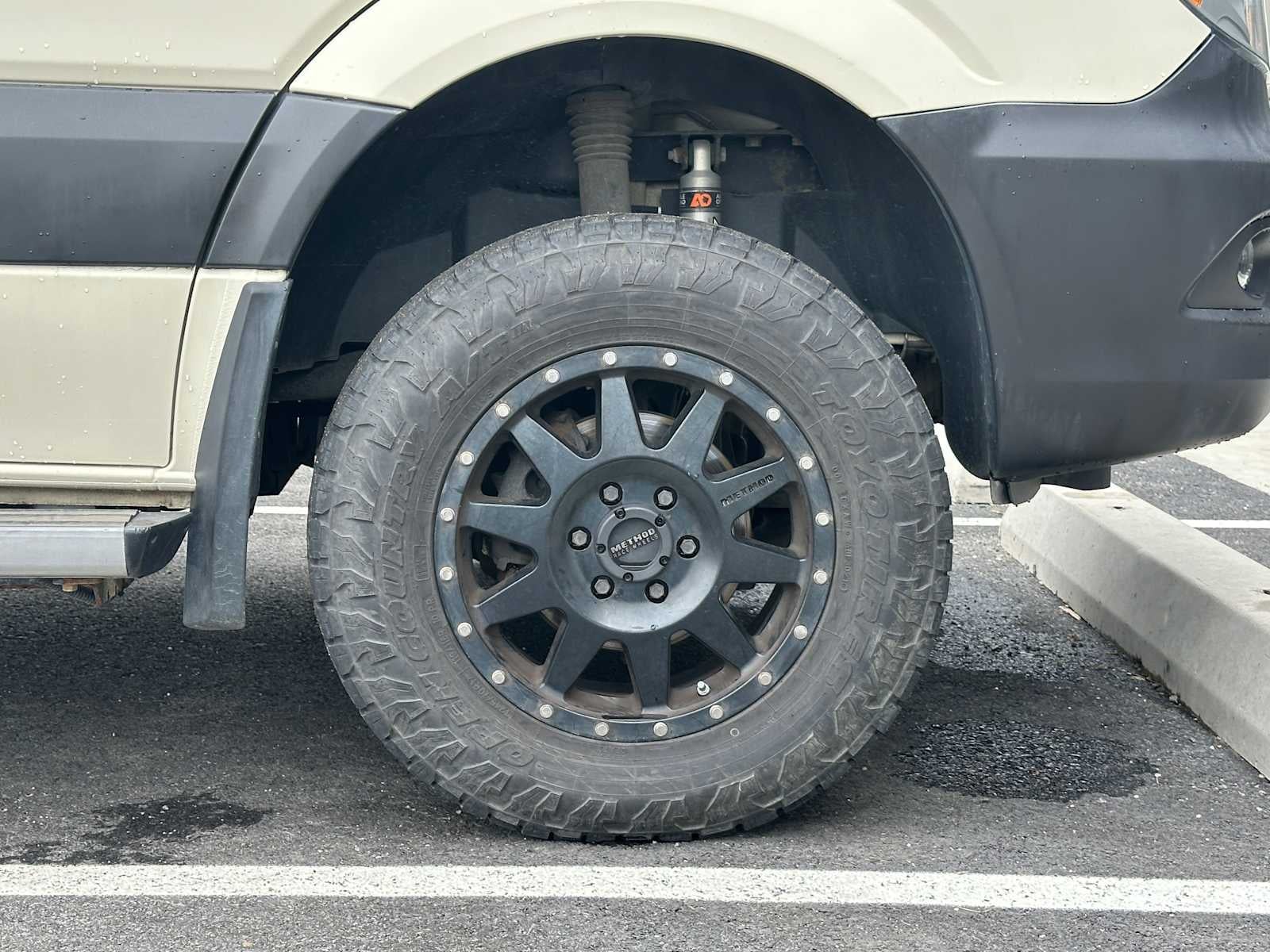 2018 Mercedes-Benz Sprinter Cargo Van 2500 Standard Roof V6 144 4WD