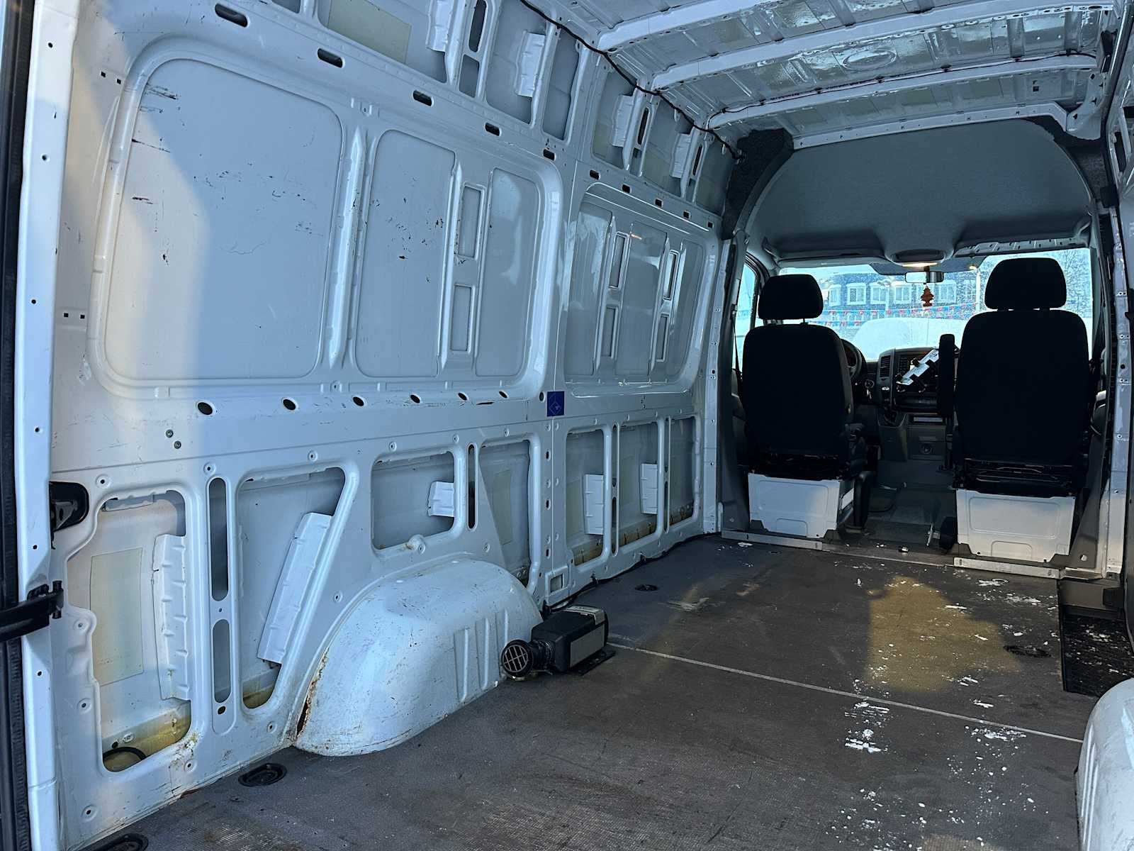 2015 Freightliner Sprinter Cargo Vans 4WD 2500 144"