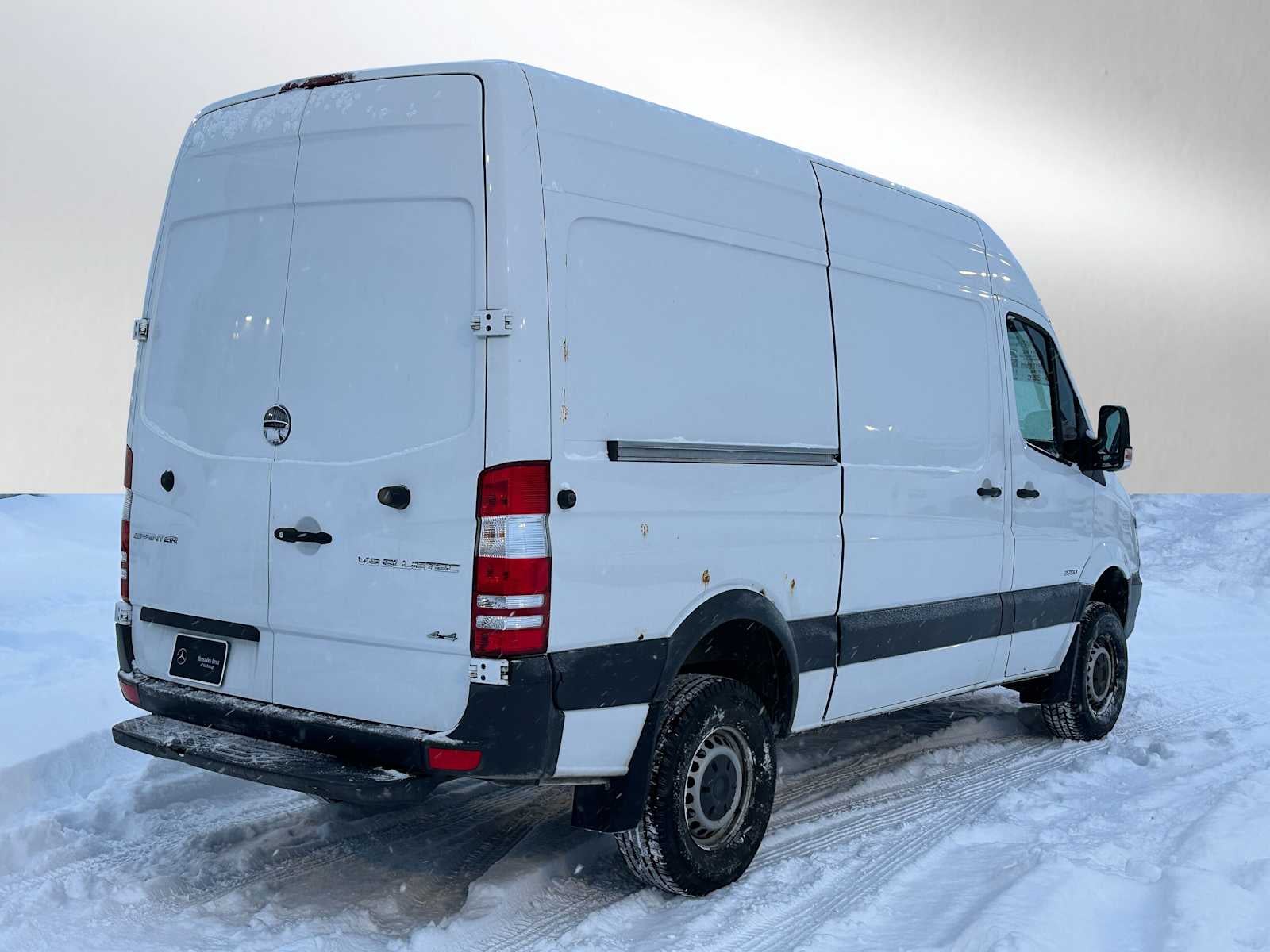 2015 Freightliner Sprinter Cargo Vans 4WD 2500 144"