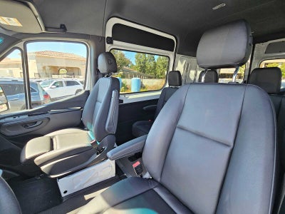 2026 Mercedes-Benz Sprinter 2500 Standard Roof I4 Diesel 144 RWD