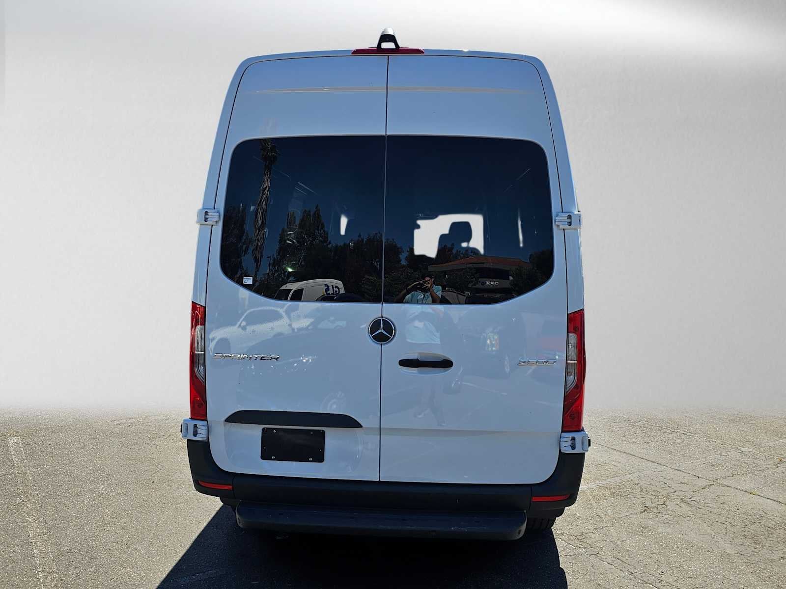 2026 Mercedes-Benz Sprinter 2500 Standard Roof I4 Diesel 144 RWD