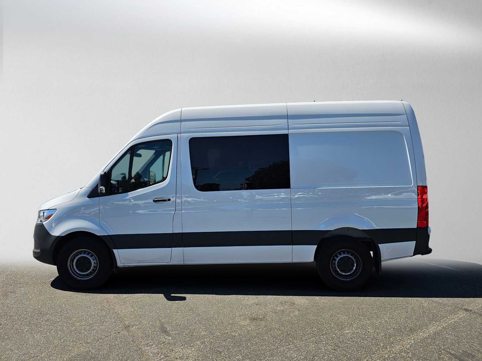 2026 Mercedes-Benz Sprinter 2500 Standard Roof I4 Diesel 144 RWD