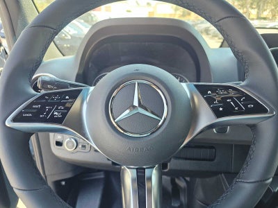 2026 Mercedes-Benz Sprinter 2500 Standard Roof I4 Diesel HO 144 RWD