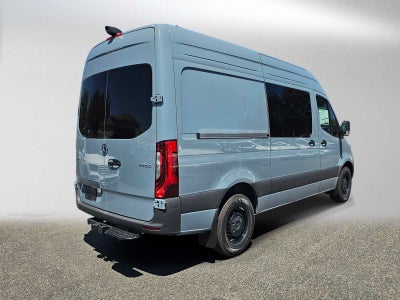 2026 Mercedes-Benz Sprinter 2500 Standard Roof I4 Diesel HO 144 RWD