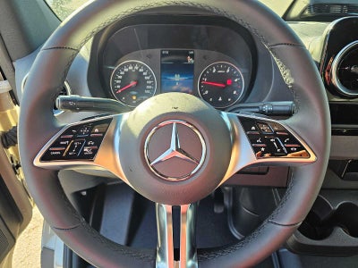 2026 Mercedes-Benz Sprinter 2500 Standard Roof I4 Diesel HO 144 RWD