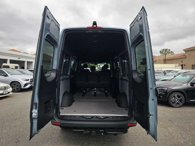 2026 Mercedes-Benz Sprinter 2500 Standard Roof I4 Diesel HO 144 RWD