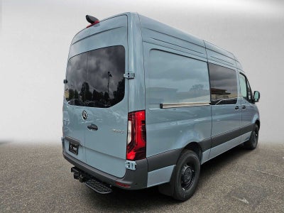 2026 Mercedes-Benz Sprinter 2500 Standard Roof I4 Diesel HO 144 RWD