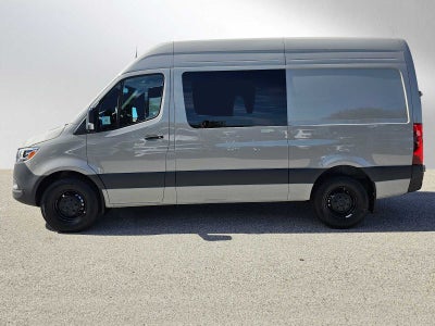 2025 Mercedes-Benz Sprinter 2500 Standard Roof I4 Diesel HO 144 RWD