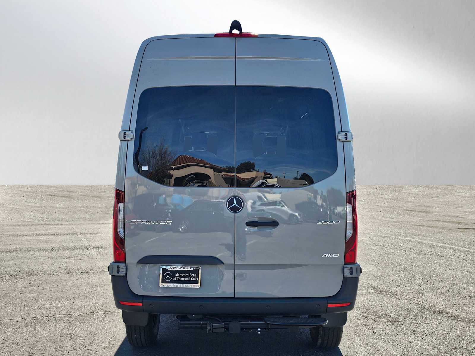 2026 Mercedes-Benz Sprinter 2500 Standard Roof I4 Diesel HO 144 AWD