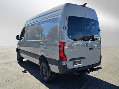2026 Mercedes-Benz Sprinter 2500 Standard Roof I4 Diesel HO 144 AWD