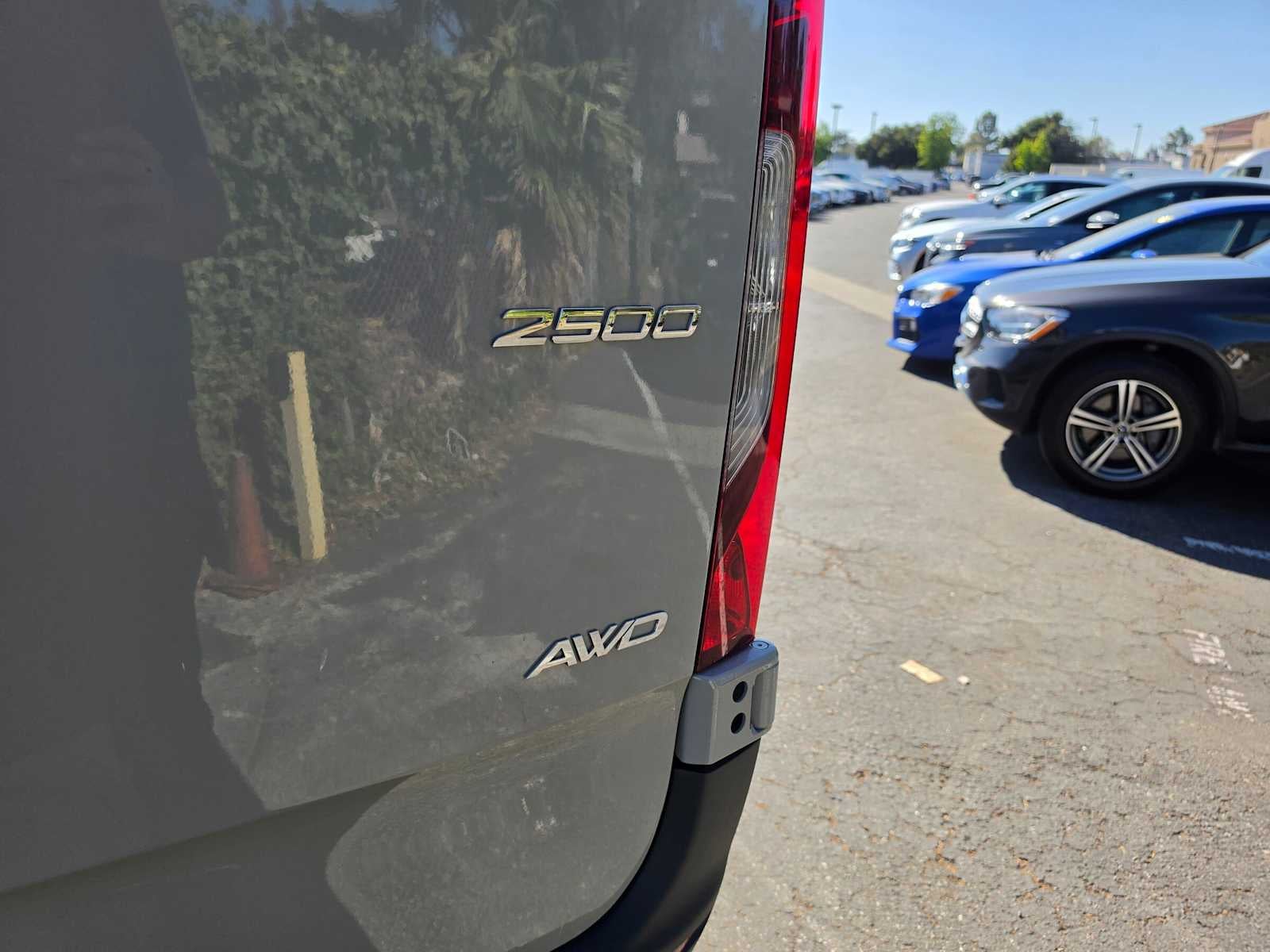 2026 Mercedes-Benz Sprinter 2500 Standard Roof I4 Diesel HO 144 AWD