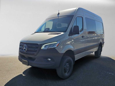 2026 Mercedes-Benz Sprinter Crew 2500 Standard Roof I4 Diesel HO 144 AWD