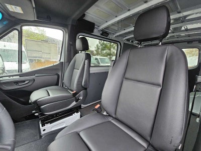 2026 Mercedes-Benz Sprinter 2500 Standard Roof I4 Diesel HO 144" AWD