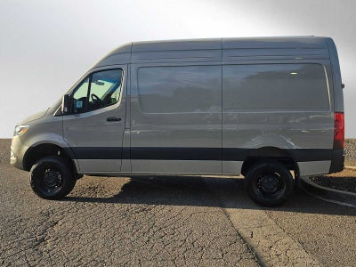 2026 Mercedes-Benz Sprinter 2500 Standard Roof I4 Diesel HO 144 AWD