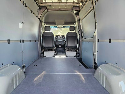 2026 Mercedes-Benz Sprinter 2500 Standard Roof I4 Diesel HO 144 AWD