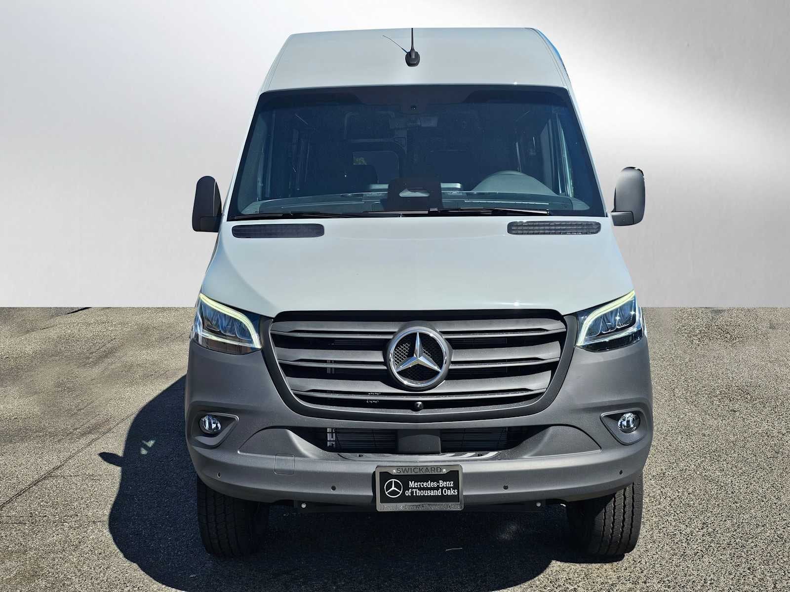 2026 Mercedes-Benz Sprinter 2500 Standard Roof I4 Diesel HO 144 AWD