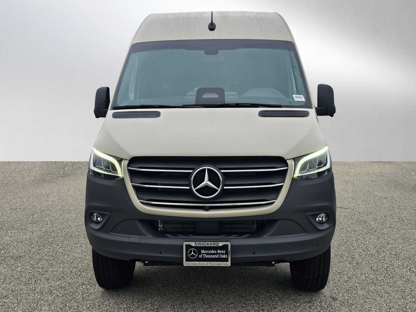 2026 Mercedes-Benz Sprinter 2500 Standard Roof I4 Diesel HO 144 AWD
