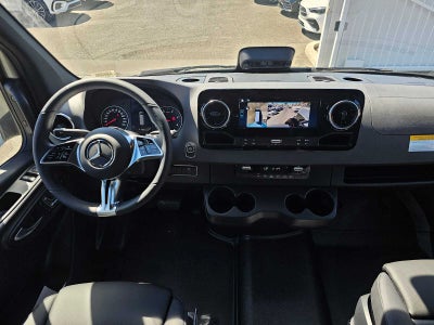 2026 Mercedes-Benz Sprinter 2500 Standard Roof I4 Diesel HO 144 AWD