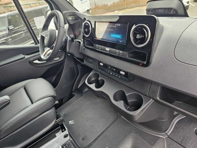 2026 Mercedes-Benz Sprinter 2500 Standard Roof I4 Diesel HO 144 AWD