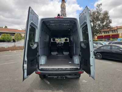 2026 Mercedes-Benz Sprinter 2500 Standard Roof I4 Diesel HO 144 AWD