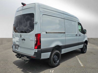 2026 Mercedes-Benz Sprinter 2500 Standard Roof I4 Diesel HO 144 AWD
