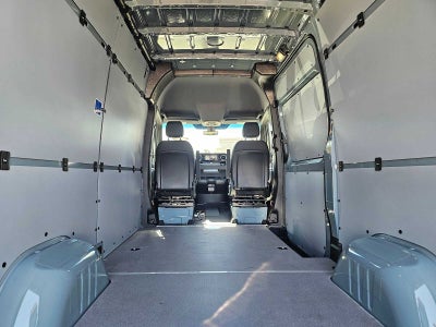 2026 Mercedes-Benz Sprinter 2500 Standard Roof I4 Diesel HO 144 AWD