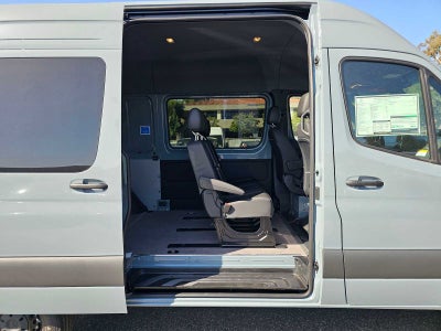 2026 Mercedes-Benz Sprinter 2500 Standard Roof I4 Diesel HO 144 AWD