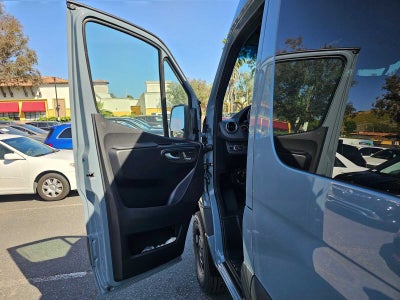 2026 Mercedes-Benz Sprinter 2500 Standard Roof I4 Diesel HO 144 AWD