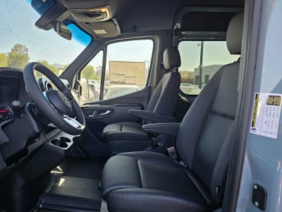 2026 Mercedes-Benz Sprinter 2500 Standard Roof I4 Diesel HO 144 AWD
