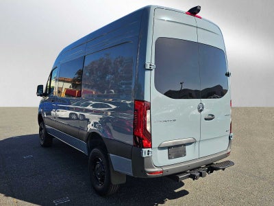 2026 Mercedes-Benz Sprinter 2500 Standard Roof I4 Diesel HO 144 AWD