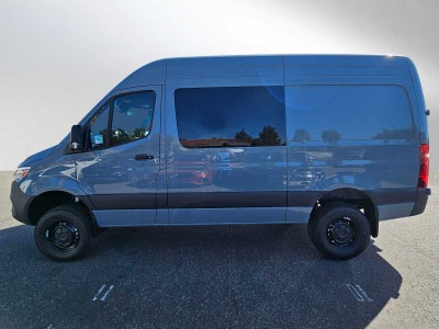 2026 Mercedes-Benz Sprinter 2500 Standard Roof I4 Diesel HO 144 AWD