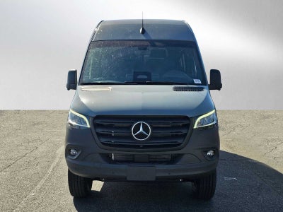 2026 Mercedes-Benz Sprinter 2500 Standard Roof I4 Diesel HO 144 AWD