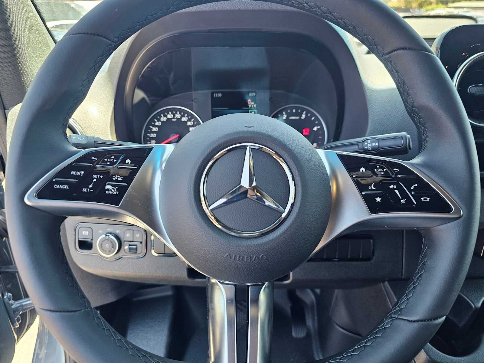 2026 Mercedes-Benz Sprinter 2500 Standard Roof I4 Diesel HO 144 AWD
