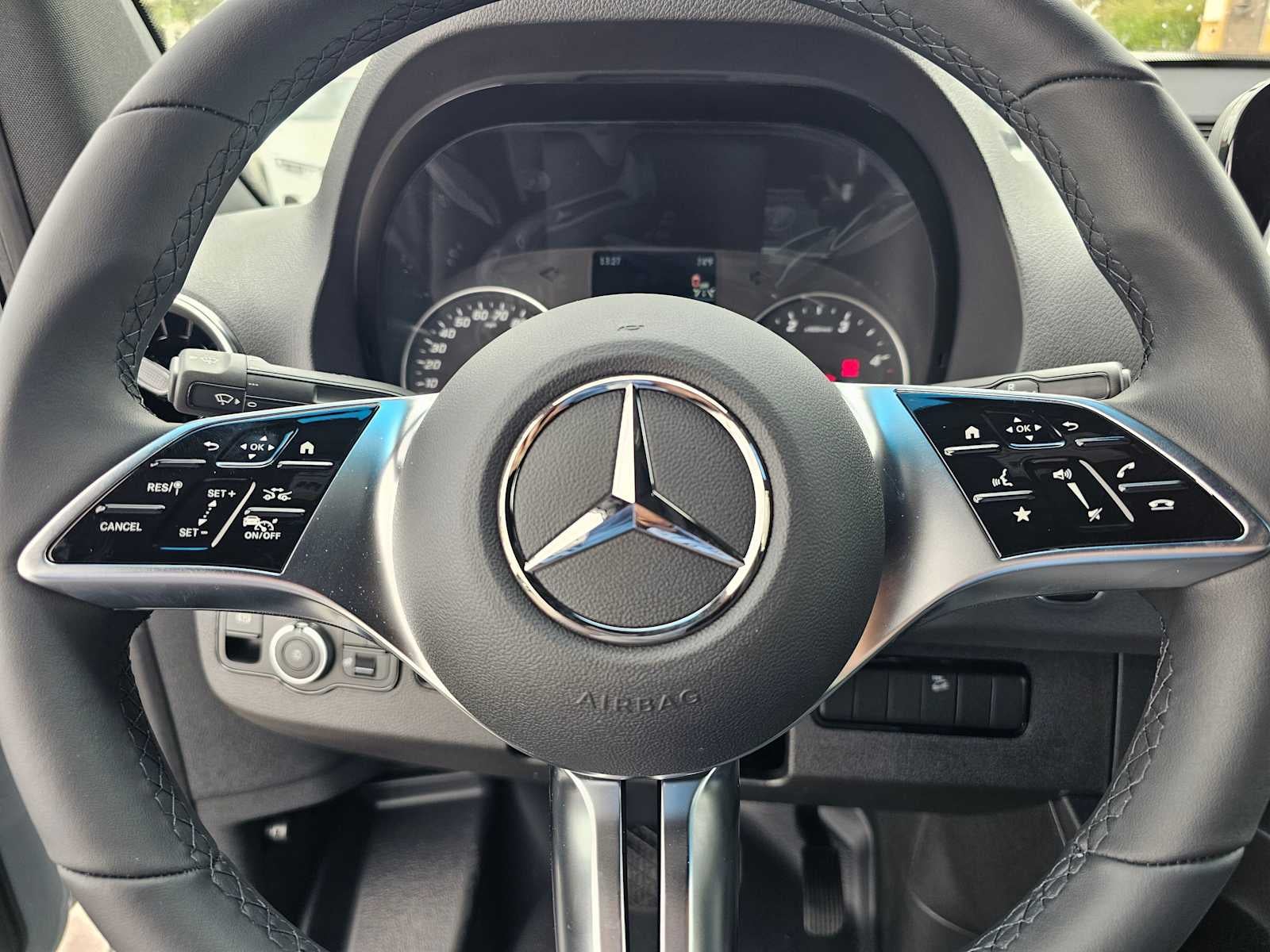 2026 Mercedes-Benz Sprinter 2500 Standard Roof I4 Diesel HO 144 AWD