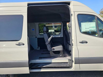 2026 Mercedes-Benz Sprinter 2500 Standard Roof I4 Diesel HO 144 AWD