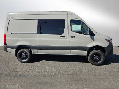 2026 Mercedes-Benz Sprinter 2500 Standard Roof I4 Diesel HO 144 AWD