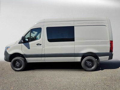 2026 Mercedes-Benz Sprinter 2500 Standard Roof I4 Diesel HO 144 AWD