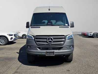 2026 Mercedes-Benz Sprinter 2500 Standard Roof I4 Diesel HO 144 AWD