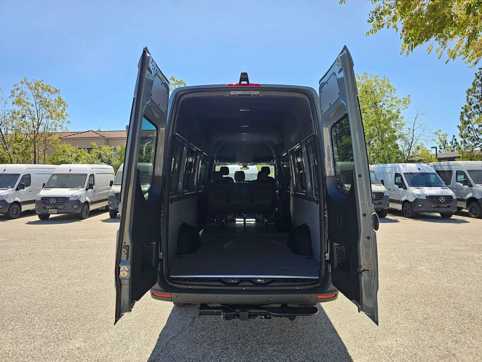 2026 Mercedes-Benz Sprinter 2500 High Roof I4 Diesel HO 170 AWD
