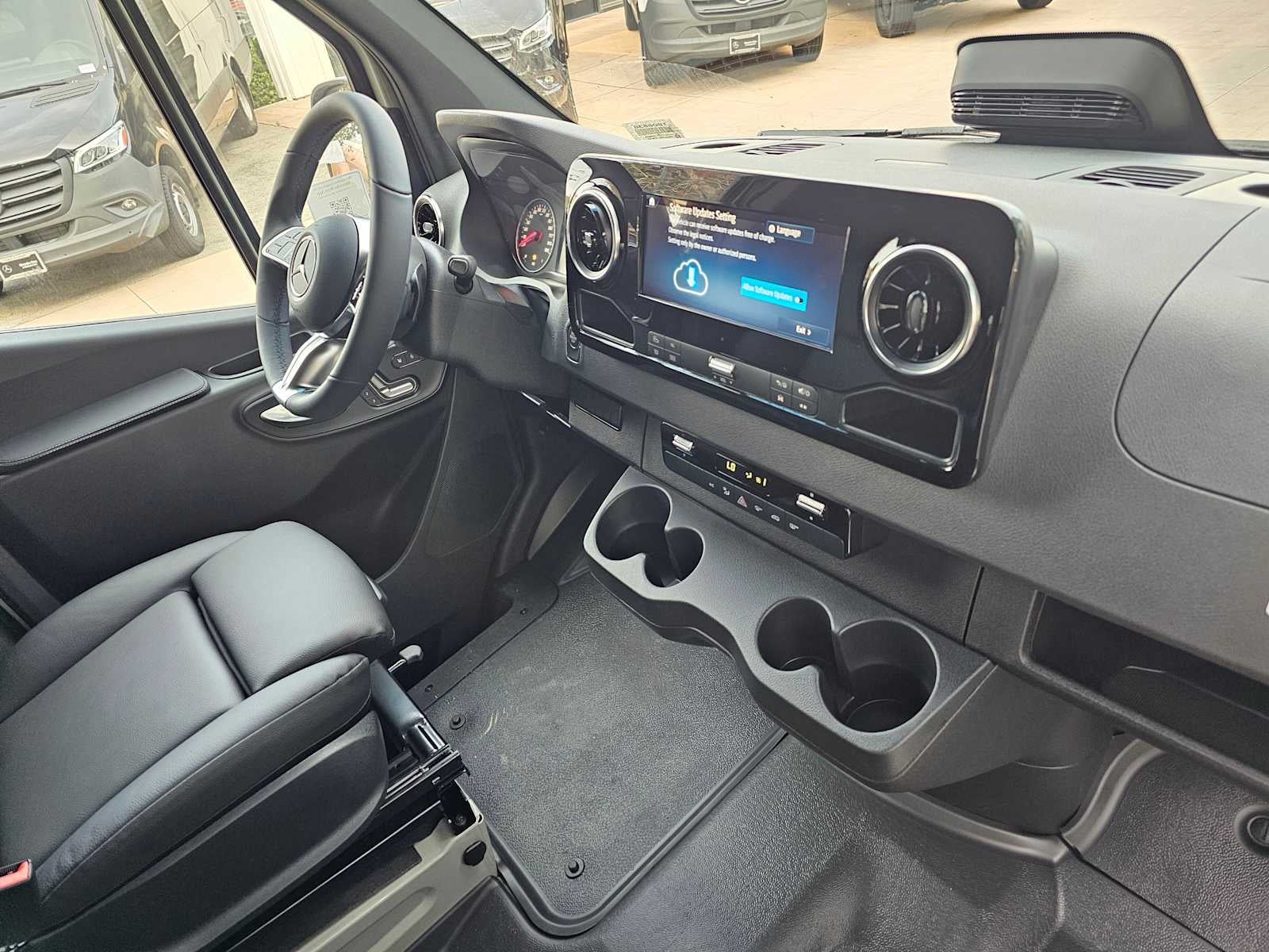 2026 Mercedes-Benz Sprinter 2500 High Roof I4 Diesel HO 170 AWD