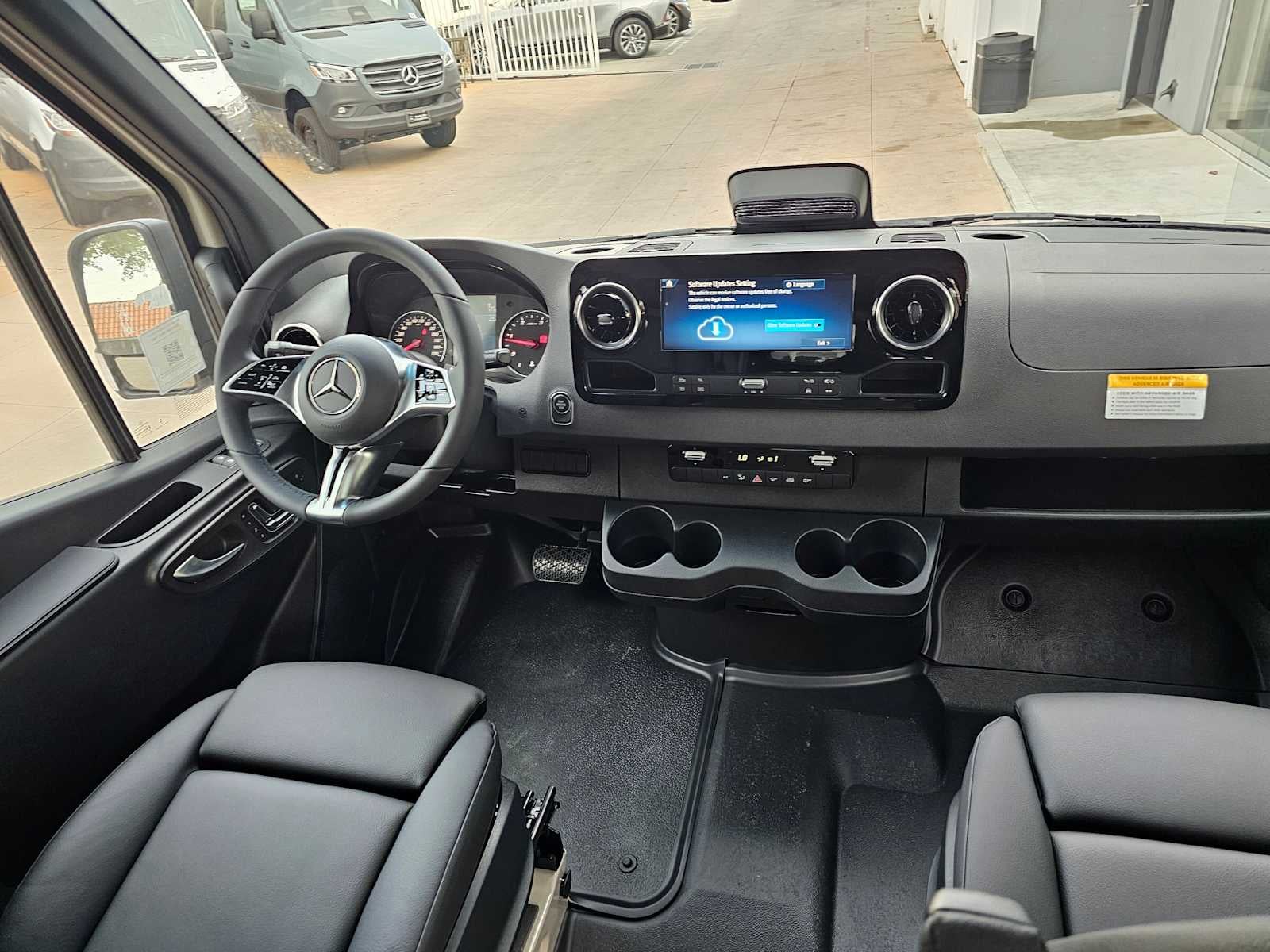 2026 Mercedes-Benz Sprinter 2500 High Roof I4 Diesel HO 170 AWD