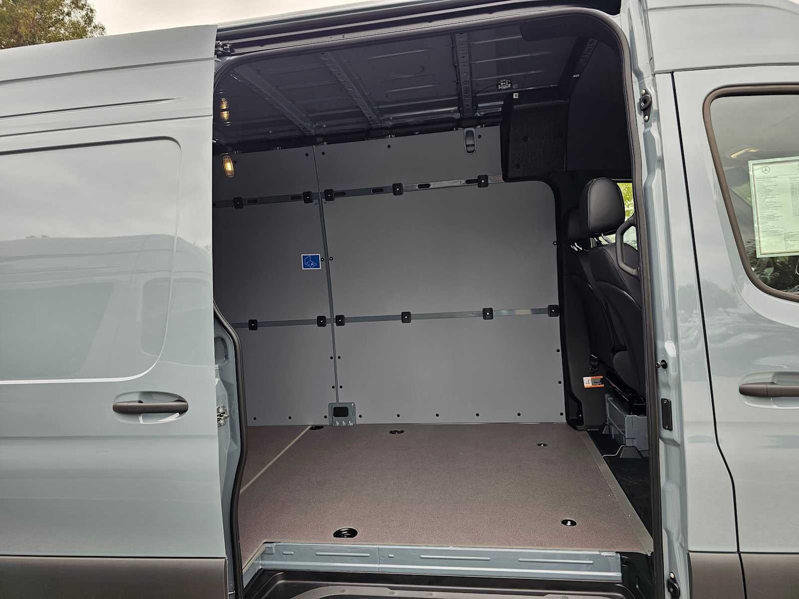 2026 Mercedes-Benz Sprinter 2500 High Roof I4 Diesel HO 170 AWD
