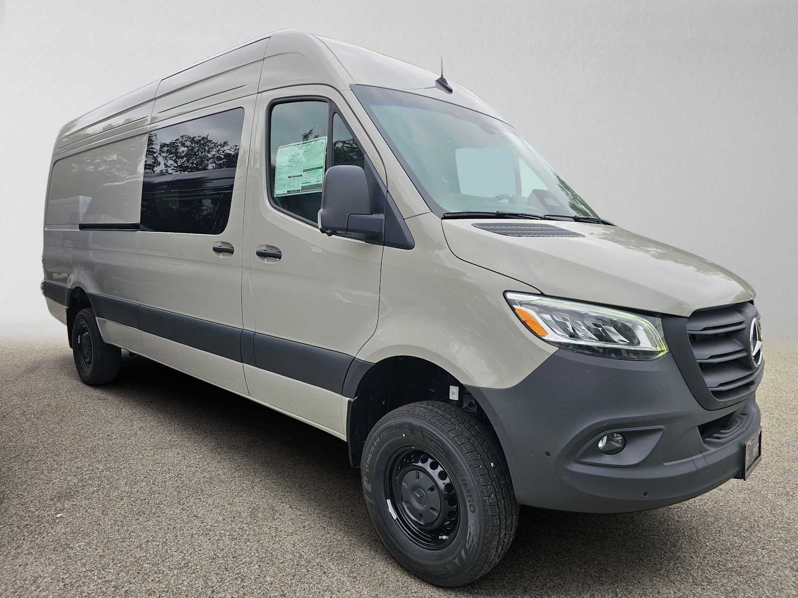 2026 Mercedes-Benz Sprinter 2500 High Roof I4 Diesel HO 170 AWD