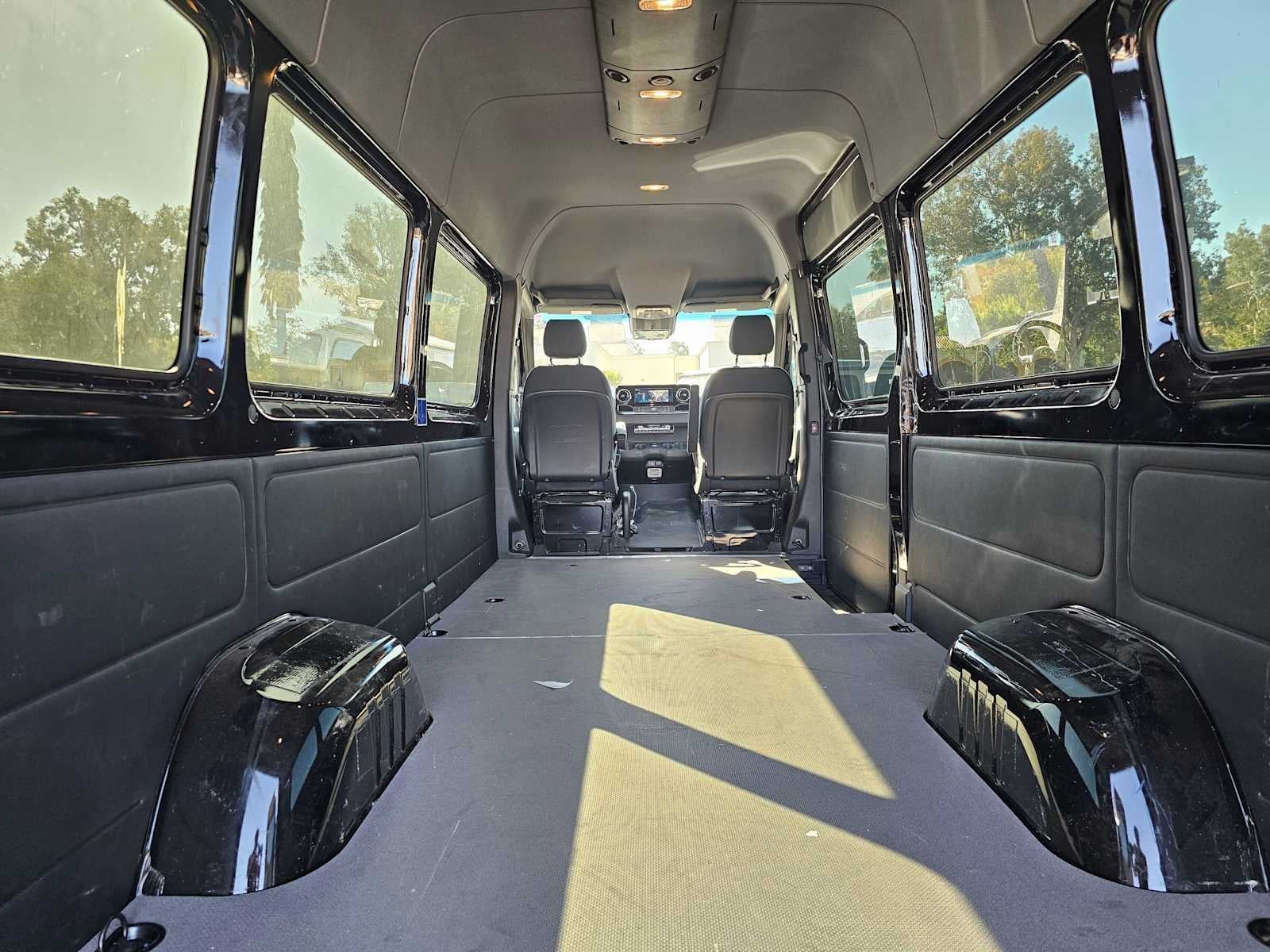 2025 Mercedes-Benz Sprinter Cargo Van 3500XD High Roof I4 Diesel HO 170 Extended RWD